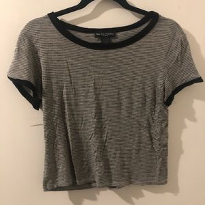 Grey/black crop tops